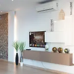 Luxury Seafront 3br With Pool By Arco Collection Apartman *