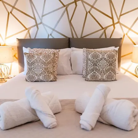 Luxury Seafront 3br With Pool By Arcobnb Sliema