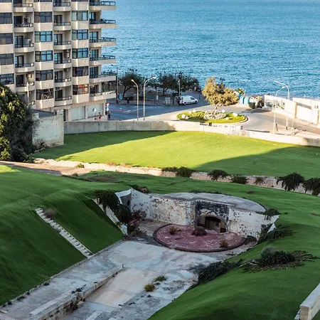 Lägenhet Luxury Seafront 3br With Pool By Arco Collection Sliema