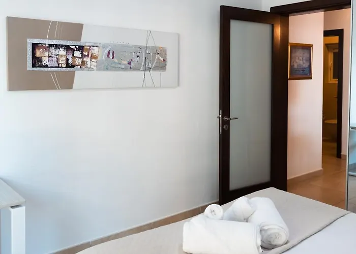 Luxury Seafront 3br With Pool By Arco Collection Apartament *