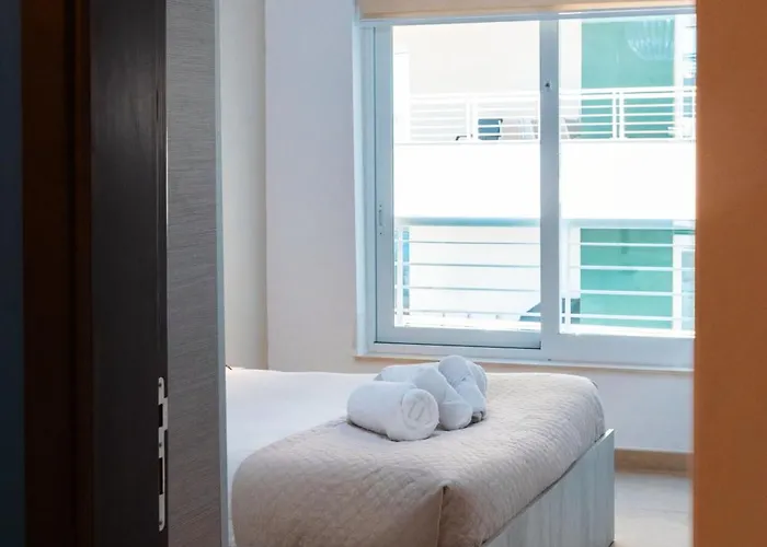 Luxury Seafront 3br With Pool By Arco Collection Apartament *