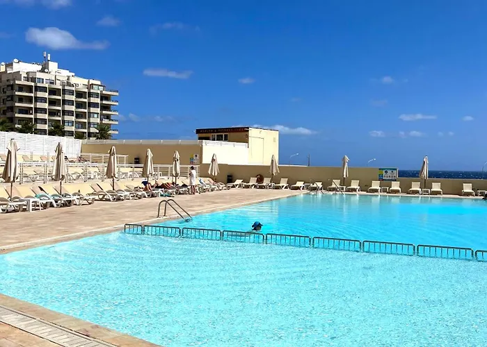 Luxury Seafront 3br With Pool By Arco Collection *