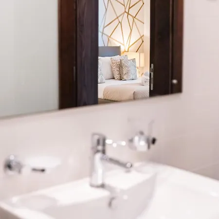 公寓 Luxury Seafront 3br With Pool By Arco Collection 斯利马