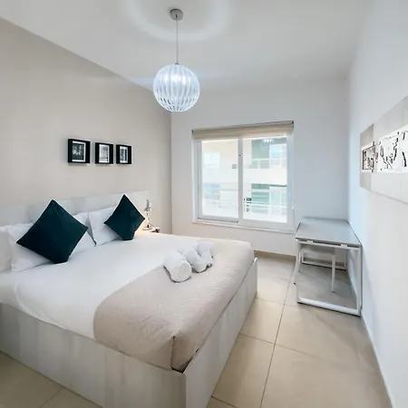 Luxury Seafront 3br With Pool By Arco Collection Apartamento