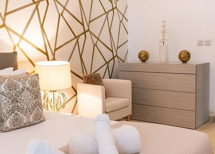 Luxury Seafront 3br With Pool By Arco Collection * Sliema