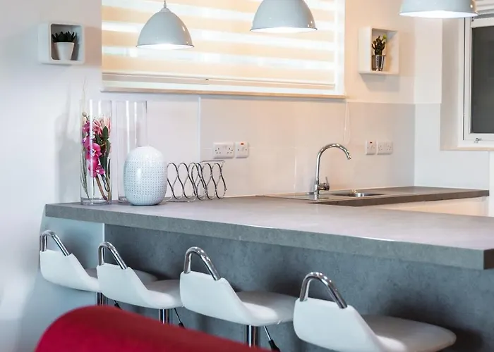 Luxury Seafront 3br With Pool By Arco Collection Appartamento