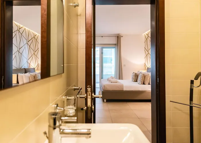 דירה Luxury Seafront 3br With Pool By Arco Collection *